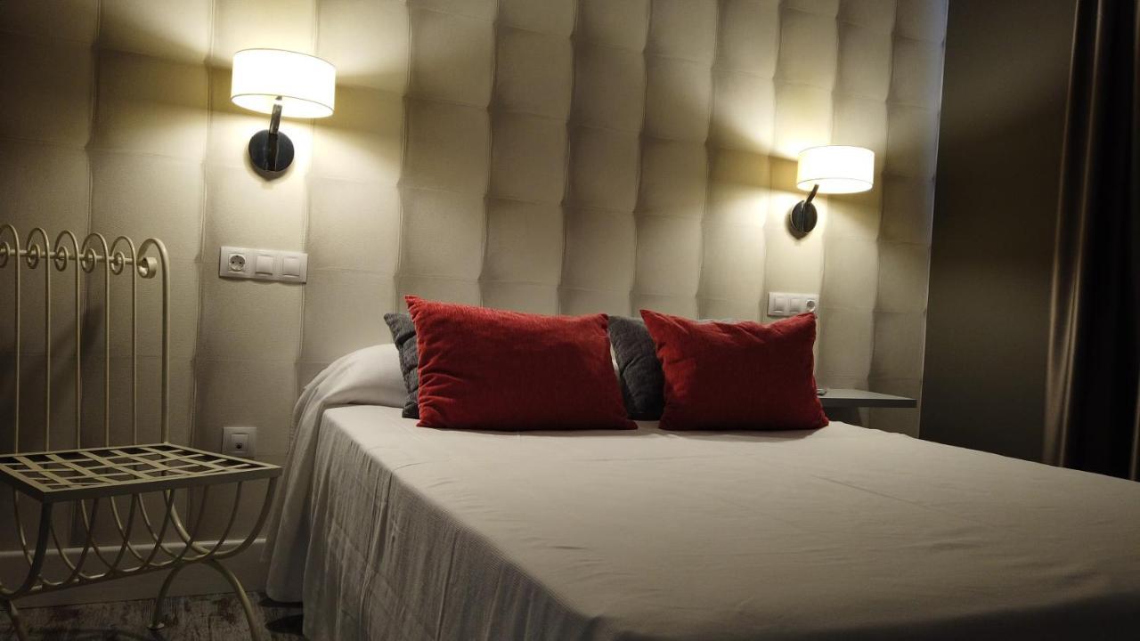 Hotel A 2*